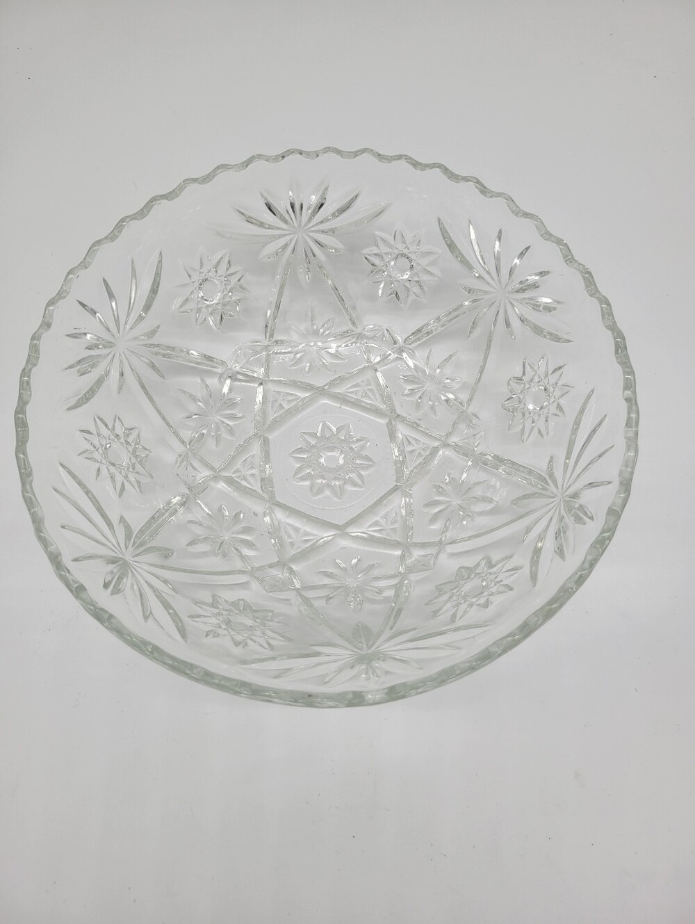 Anchor Hocking Star Of David Prescut EAPC Scalloped Bowl Vintage 1960s Gorgeous